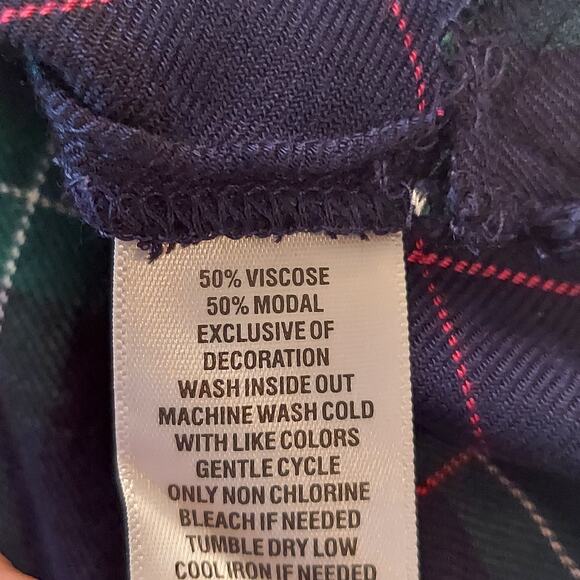 Crown Ivy Large Navy Plaid Long Sleeve Popover Top Roll Tab Cabin Holiday Preppy - Picture 7 of 8